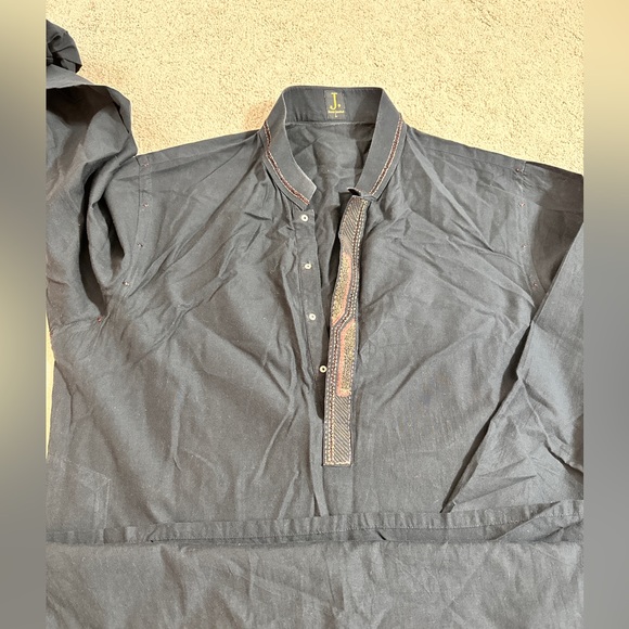 Pakistani junaid jamshed men kurta - Picture 2 of 2